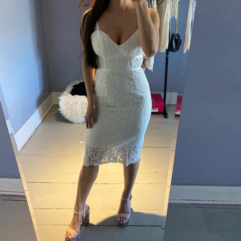 White Lulus dress